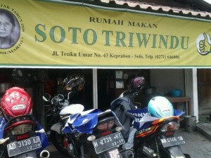 Soto Triwindu di Keprabon Kulon, Solo.